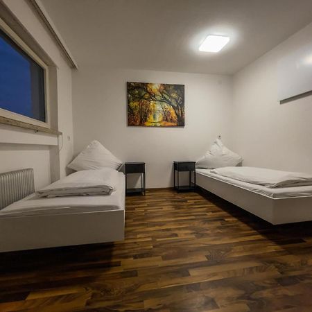 Budget Studio - 2 Einzelbetten - Parkplatz Dornbirn Exterior foto